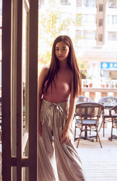 九游娱乐官网 (JIUYOU)-主力中场爆发异军突起，球风成为队内亮点，球风什么意思