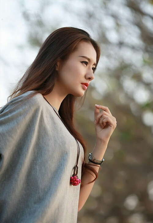 河床篮板球表现抢眼，河床队的主场叫什么