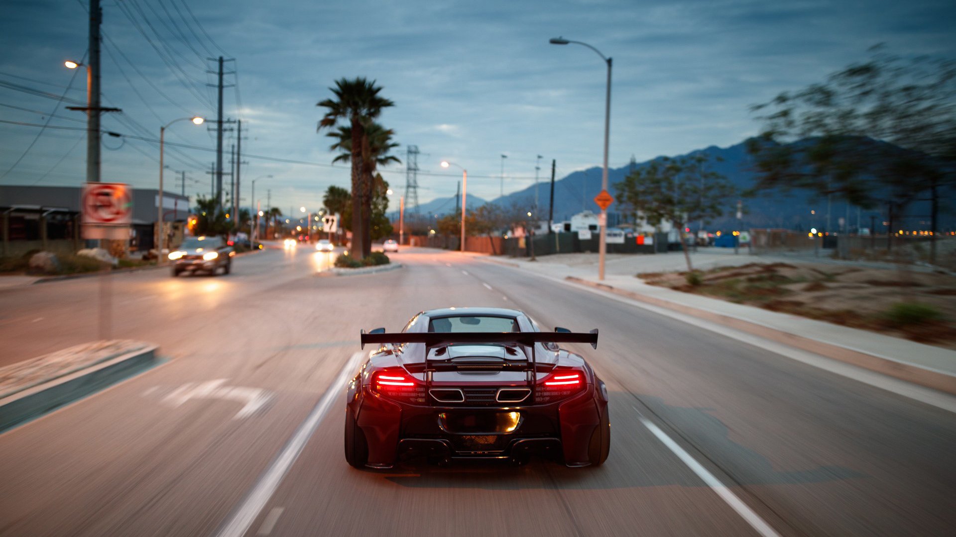 决赛期间技术VAR判罚引发争议,var操控比赛