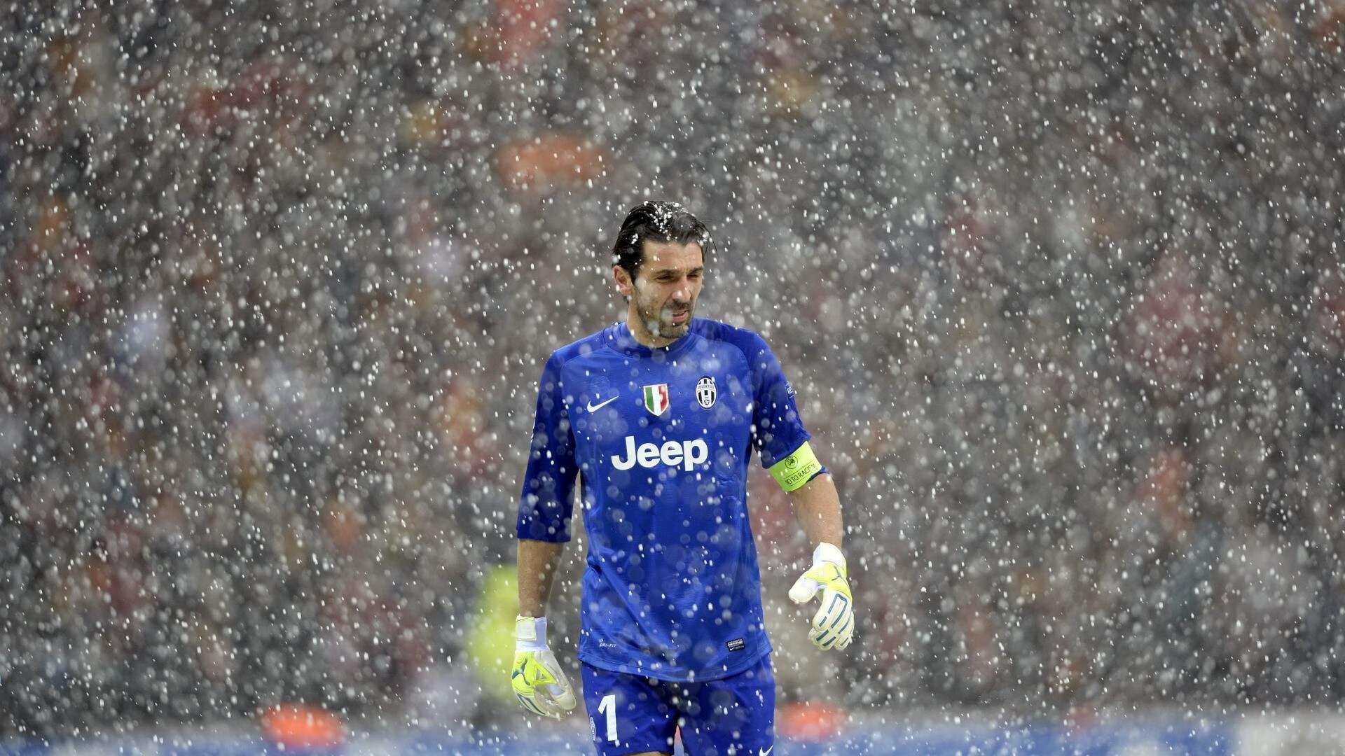 中国足球国家队守门员专项技术培训,中国国家足球队守门员是谁